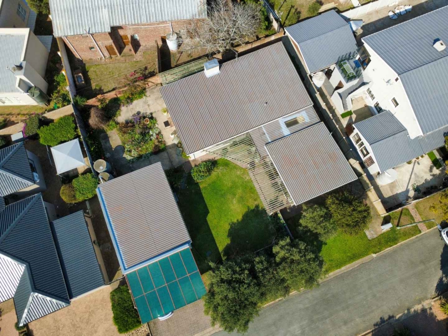 3 Bedroom Property for Sale in Stilbaai Wes Western Cape